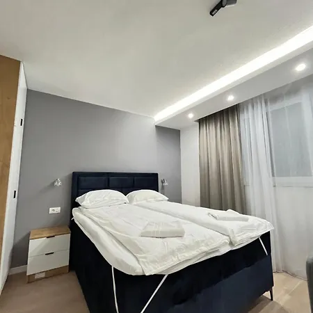 Apartman Kosuta Lux Mountain View 耶蒂斯特 外观 照片
