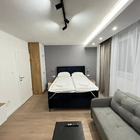 Apartman Kosuta Lux Mountain View 耶蒂斯特 外观 照片