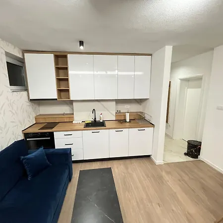 Apartman Kosuta Lux Mountain View 耶蒂斯特 外观 照片