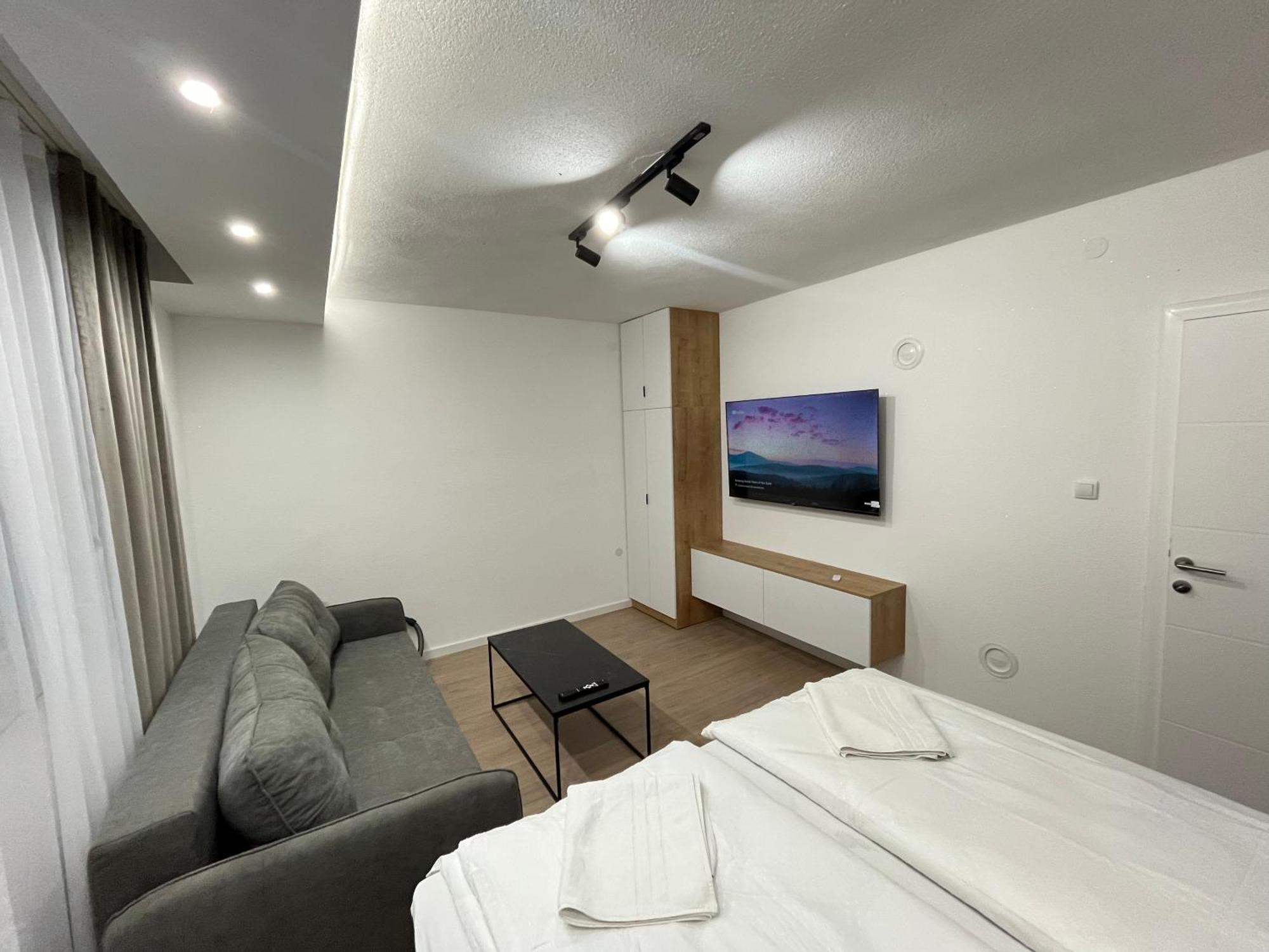 Kosuta Lux Mountain View * Tjentiste
